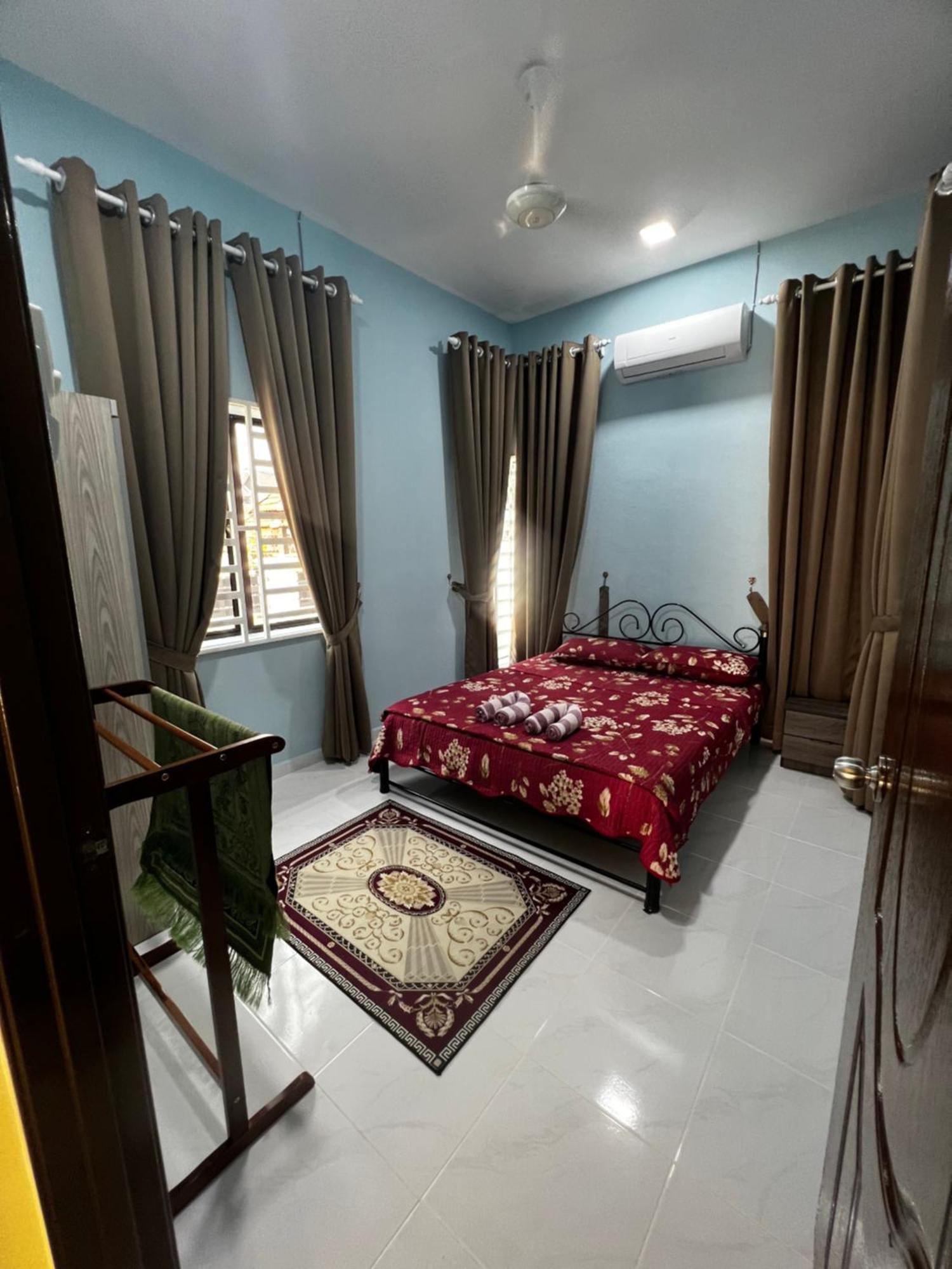 Yatee Homestay Kuala Terengganu Exterior foto